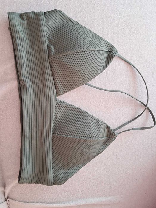 Stanik na ramiączkach