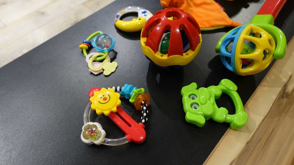 Zestaw zabawek dla małego niemowlaka/dziecka