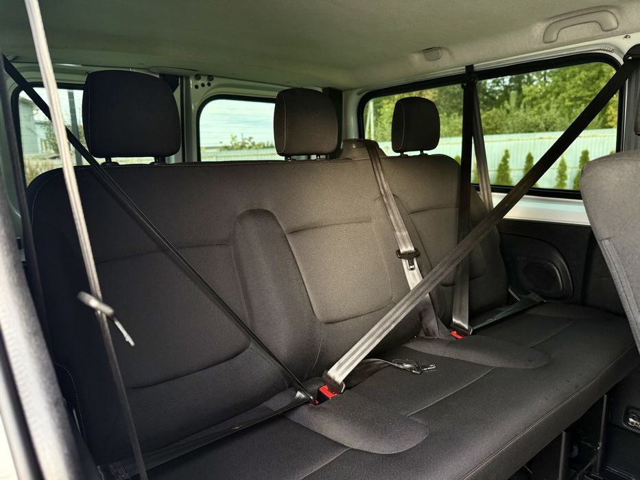 Renault Trafic 9-місць ПАСАЖИР