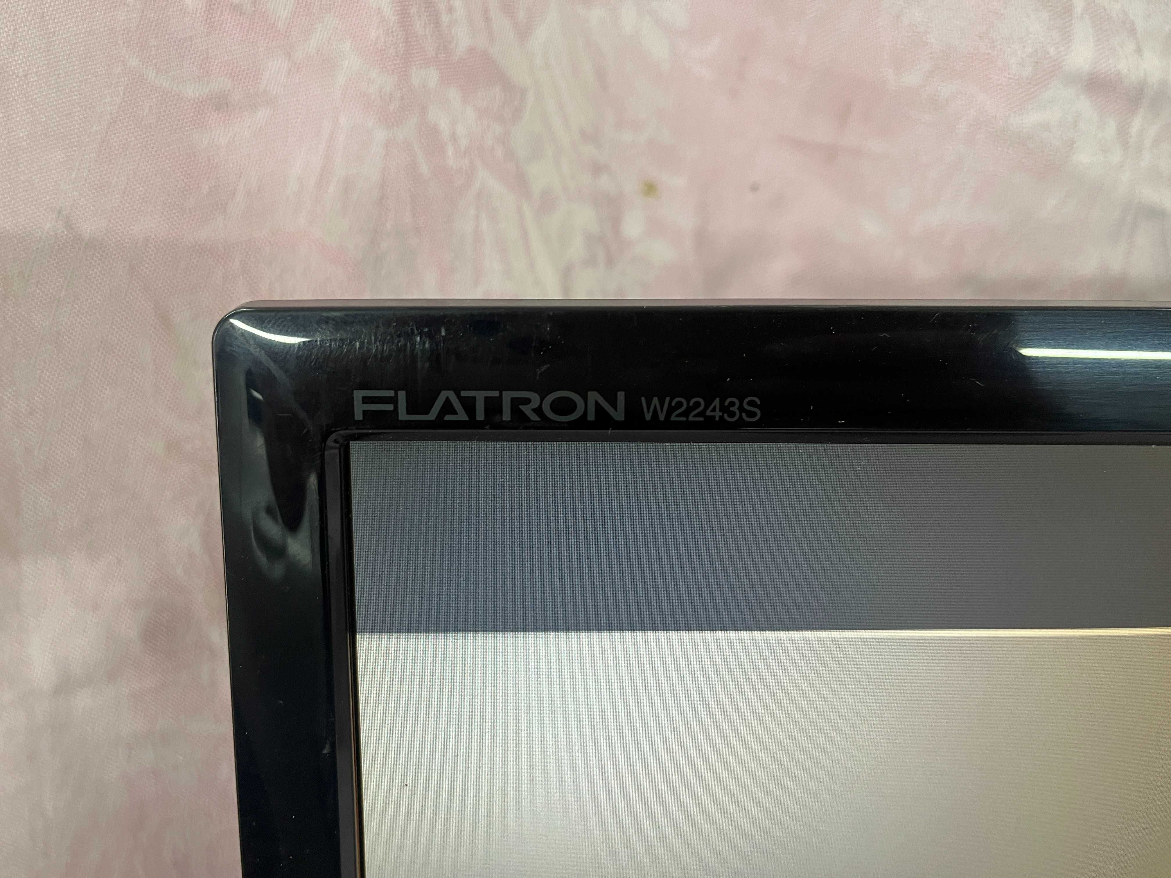 Монитор LG W2243S 22 дюйма