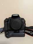Canon 600D Kit +Battery Grip+3 акумулятори;об'єктиви; рюкзак; софтбокс