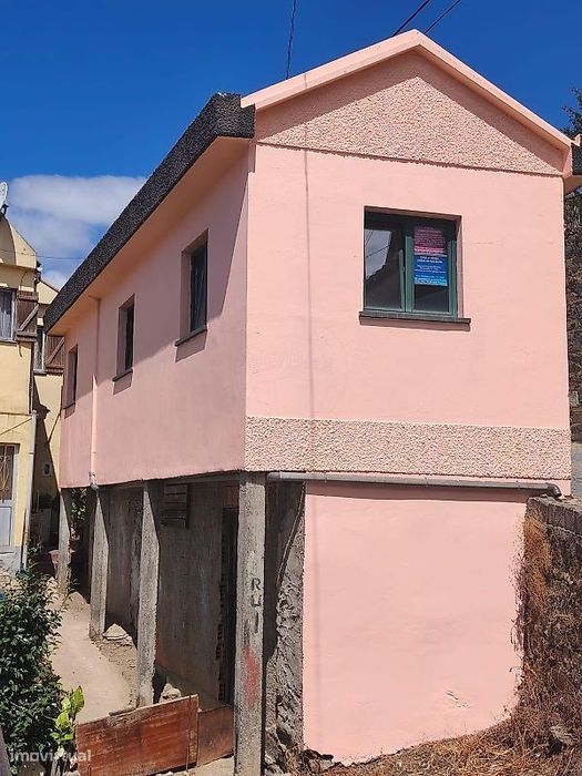 Moradia T2 para venda