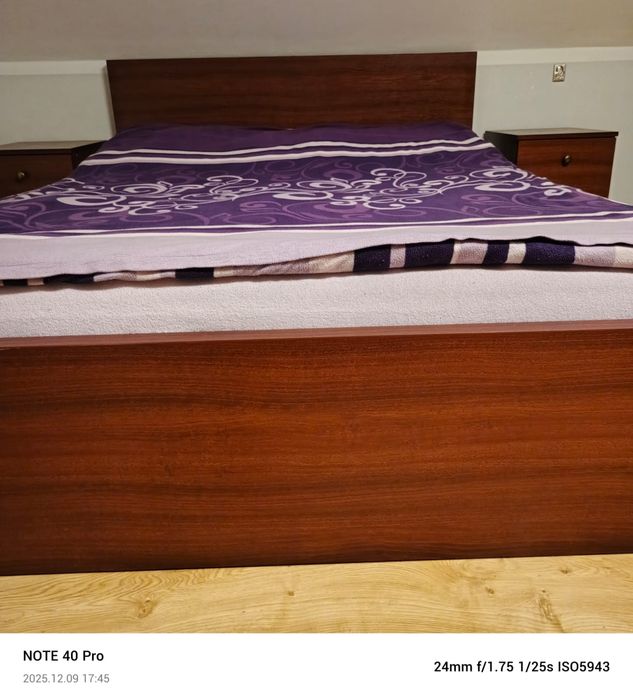 Łóżko sypialniane, meble, szafki,LED