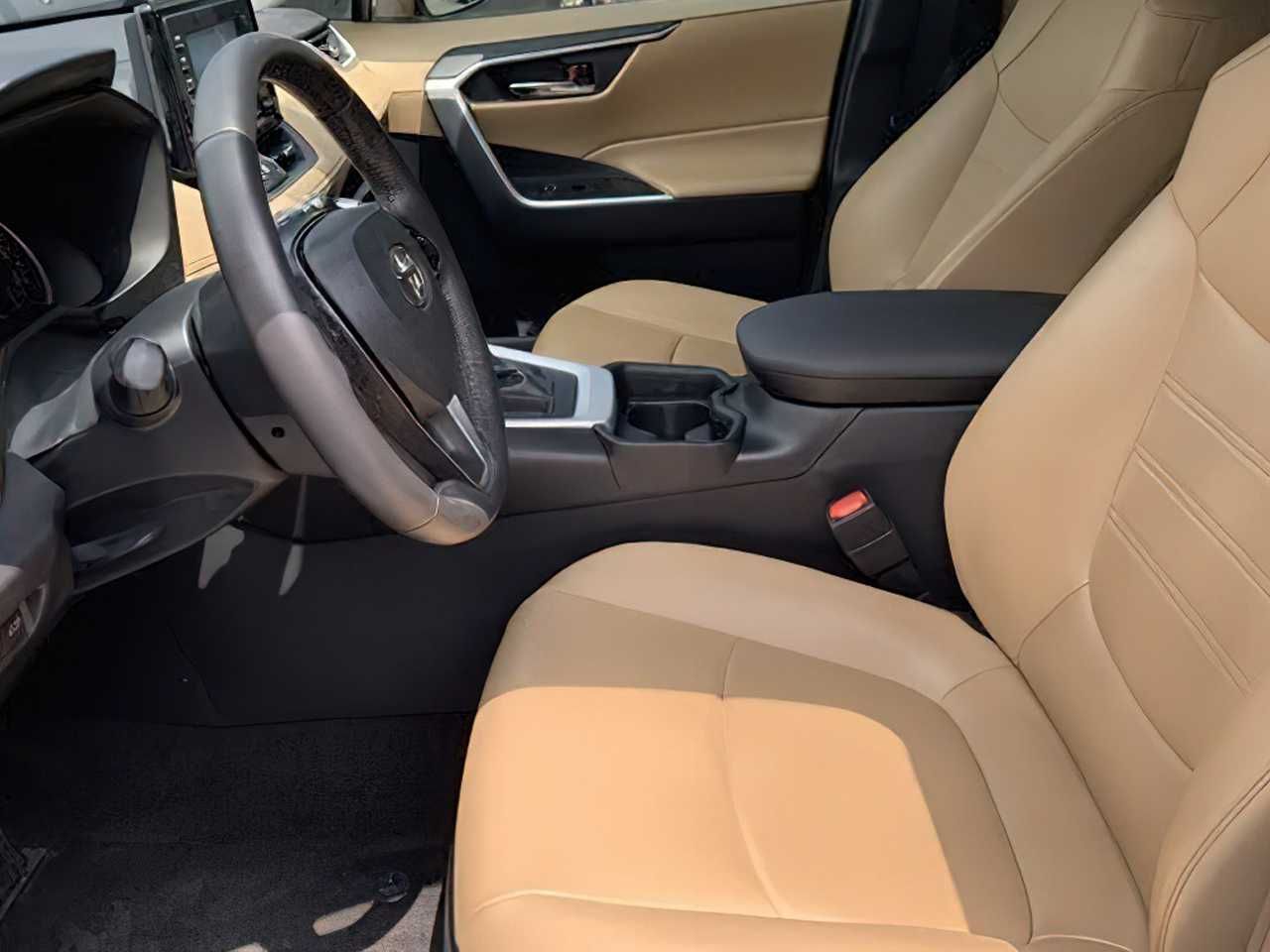 Toyota RAV4 2021