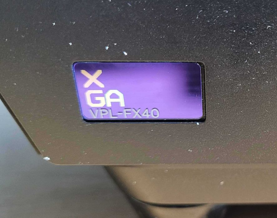 Projector Sony VPL-X40