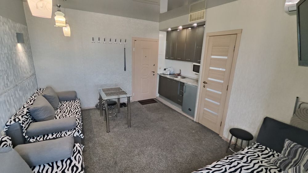 Сдам видовую квартиру пр. Поля