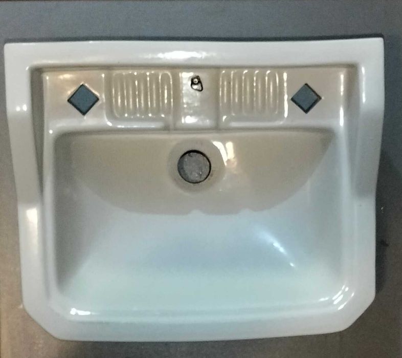 Lavatório vintage, Ceres Coimbra