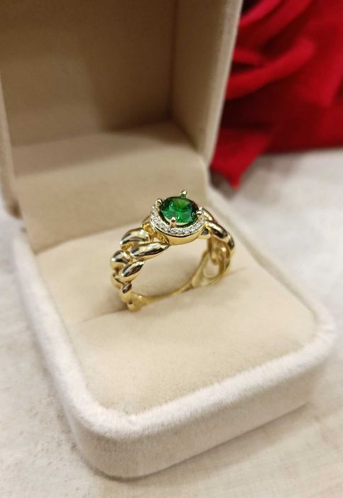 Złoty pierścionek p.585/3,62g