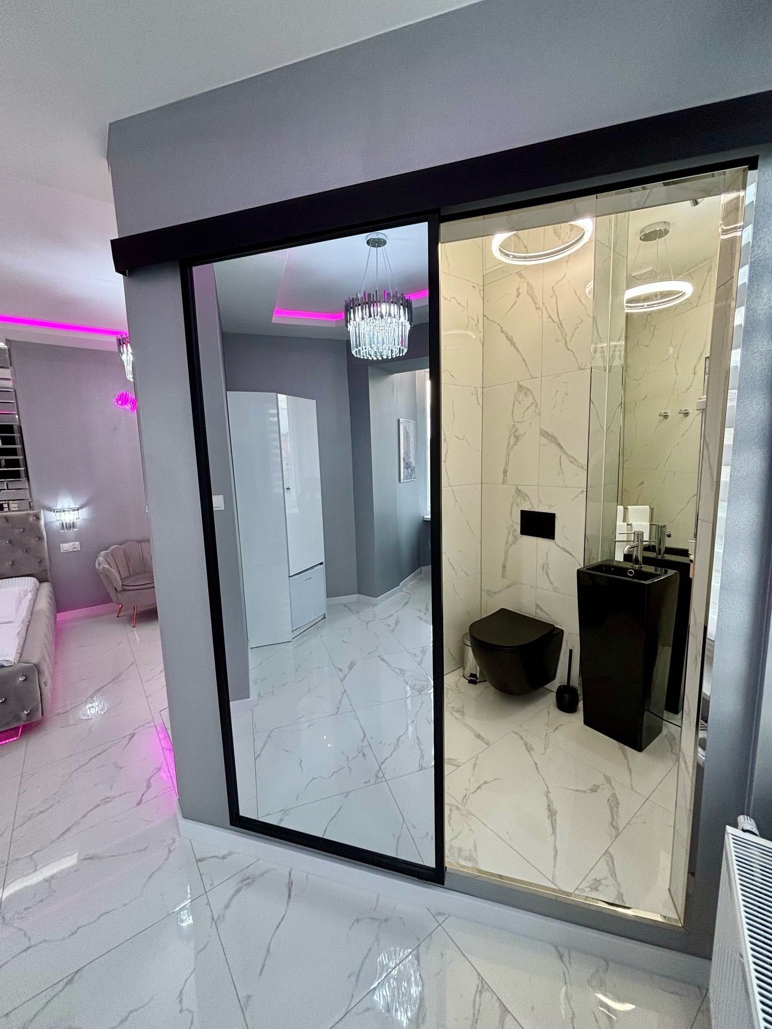 Apartament "Prezydencki Deluxe" Centrum dużą wanną dla Dwojga Gniezno