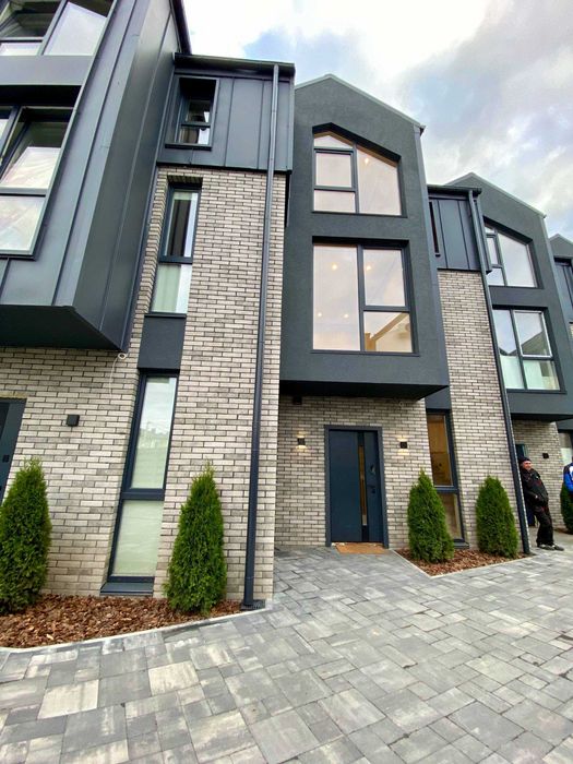 Продаж 5к таунхауса Райдужна 38 Софіївська Борщагівка