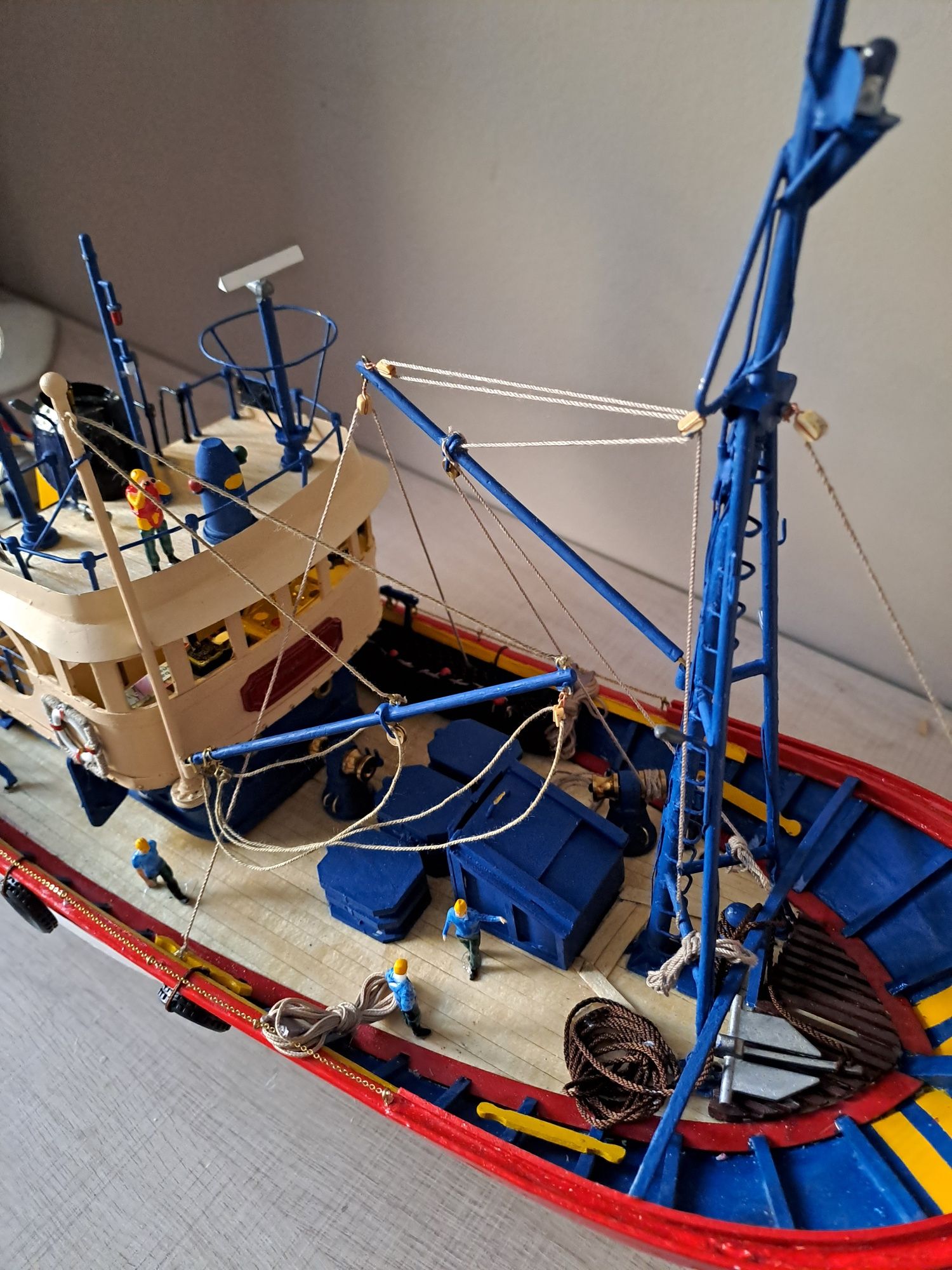 Model pływający kutra rybackiego rc