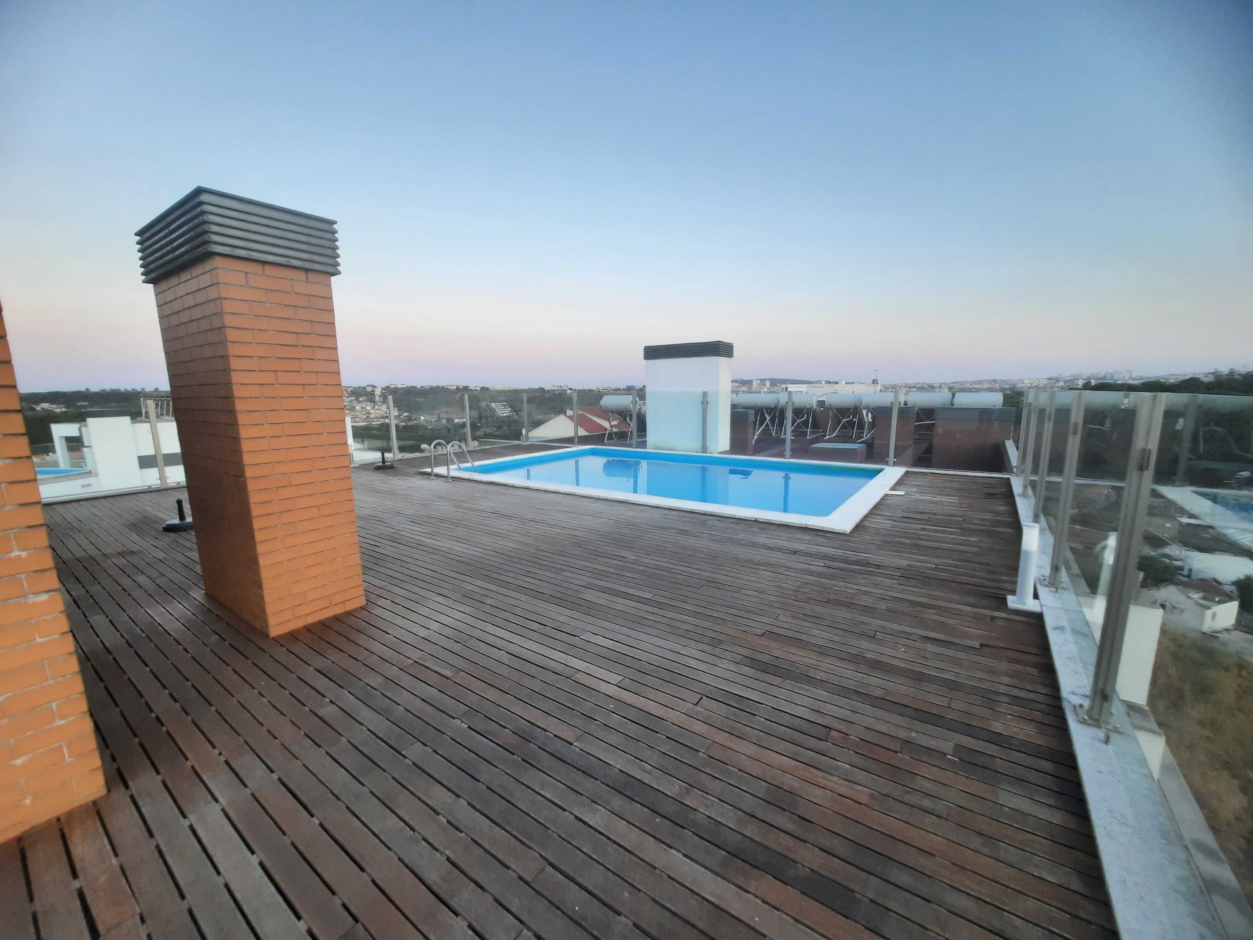 T1 novo Odivelas com piscina