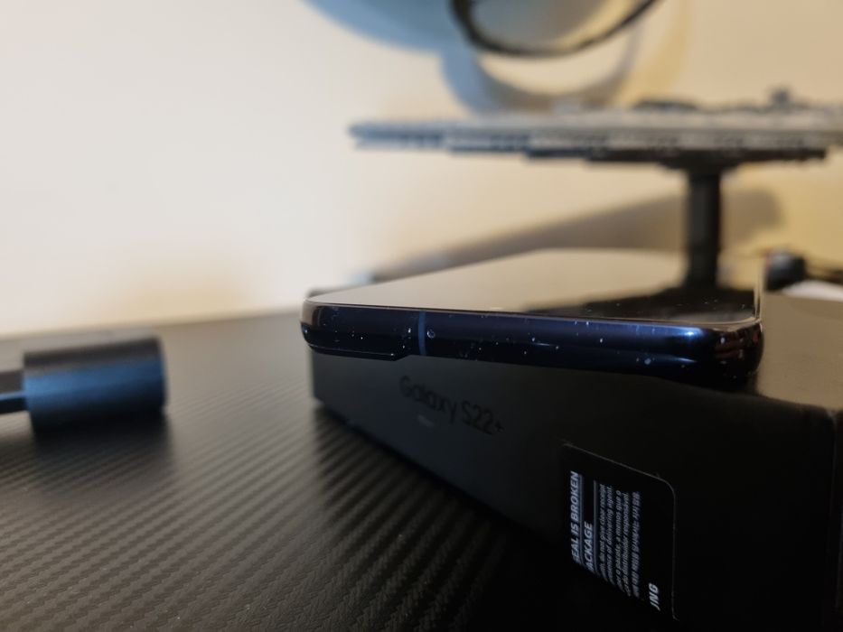 Smartfon Samsung Galaxy S22+ PLUS Gratisy