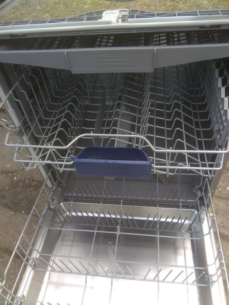 Zmywarka Bosch Siemens,60cm podblatowa inoxx.