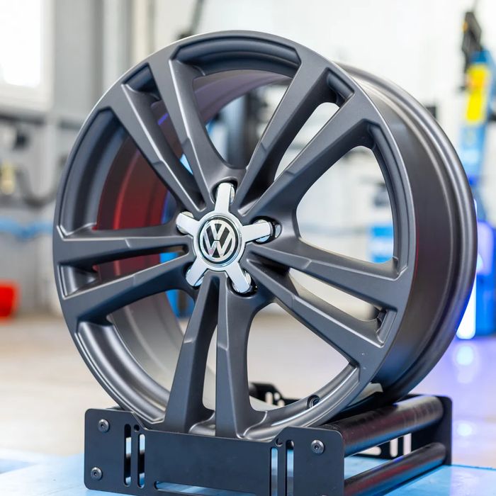 NOWE ORYGINALNE Felgi / Koła 18" - Volkswagen Golf Touran Passat T-Roc