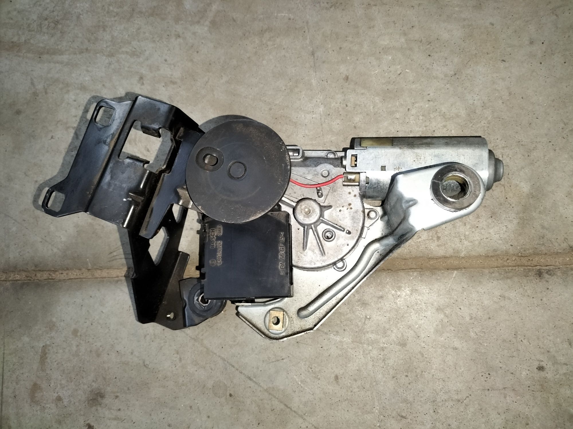 BMW e46 kombi mechanizm silniczek wycieraczki tyl 6.925.094 6.903.667