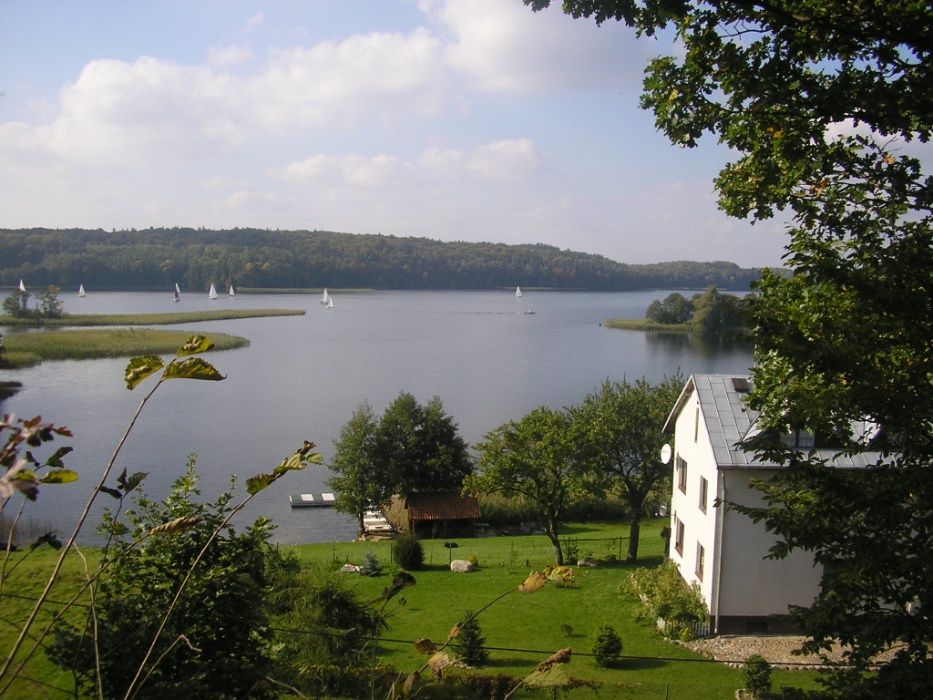 Apartament nad samym jeziorem z prywatną plażą, Mazury, noclegi