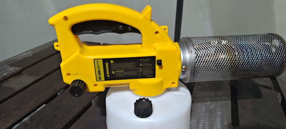 Продам генератор гарячого туману — 8000 грн + маска в подару