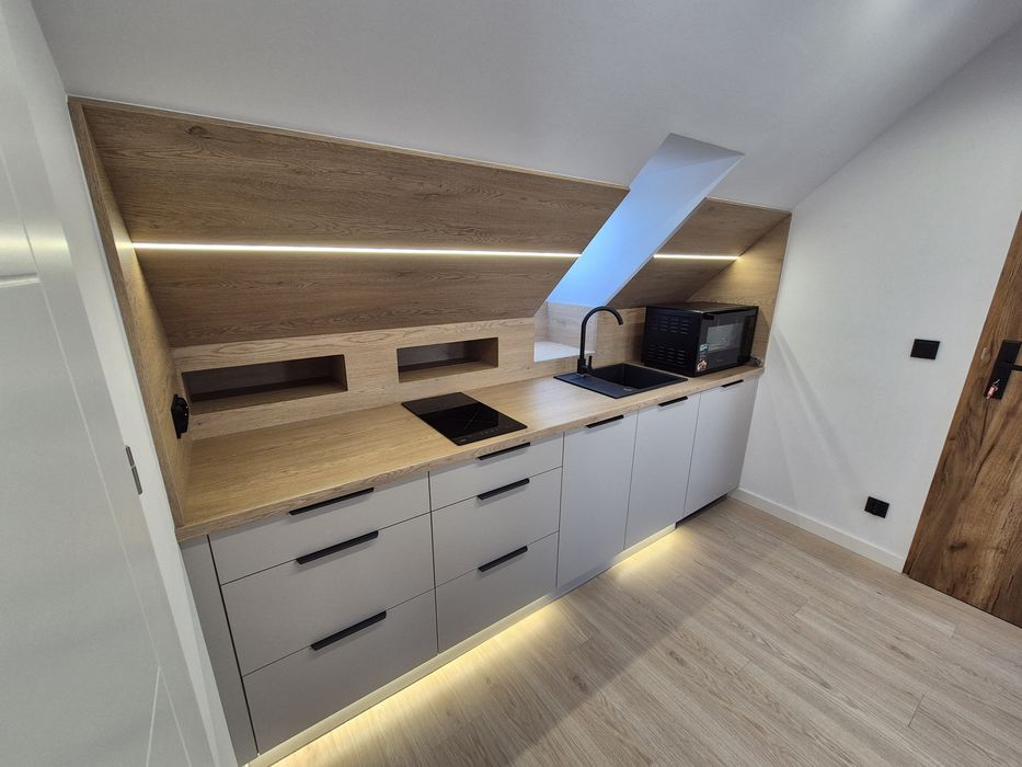 Kawalerka w Gowarzewie  od zaraz w pełni umeblowana, bezposrednio