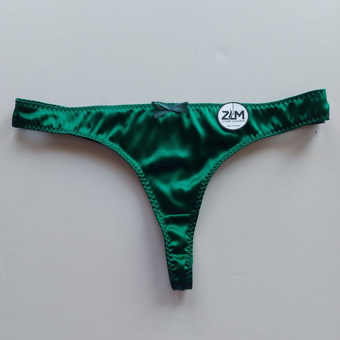 Stringi damskie jedwab naturalny