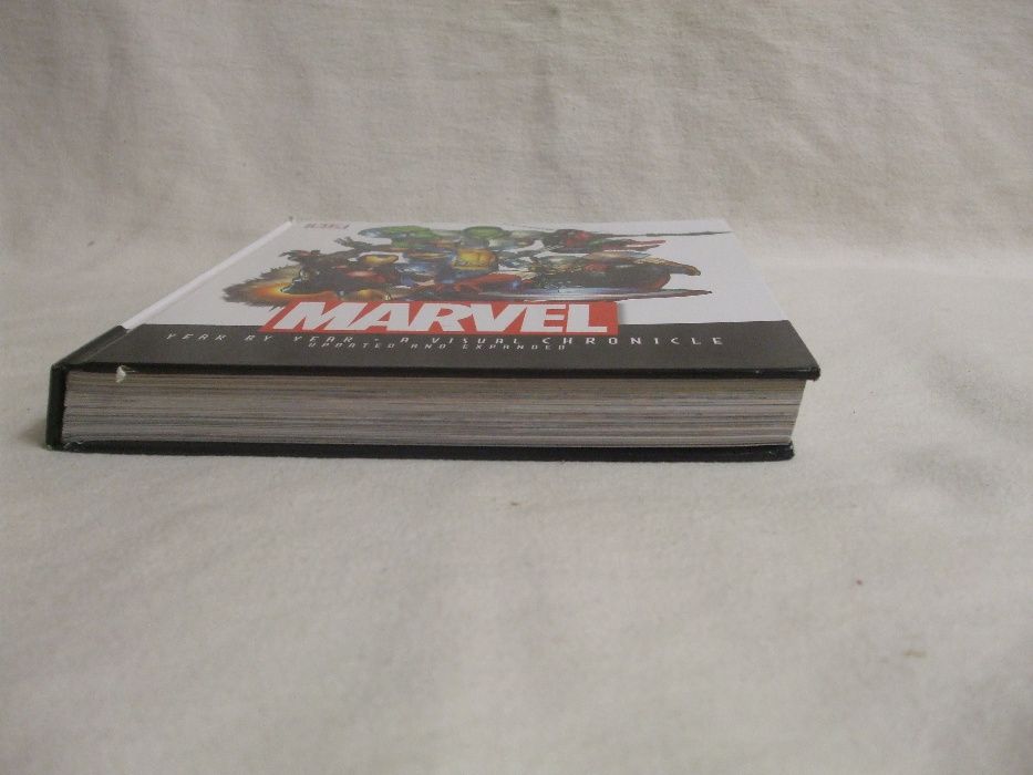 книга история комиксов Marvel Comics year by year Год за годом