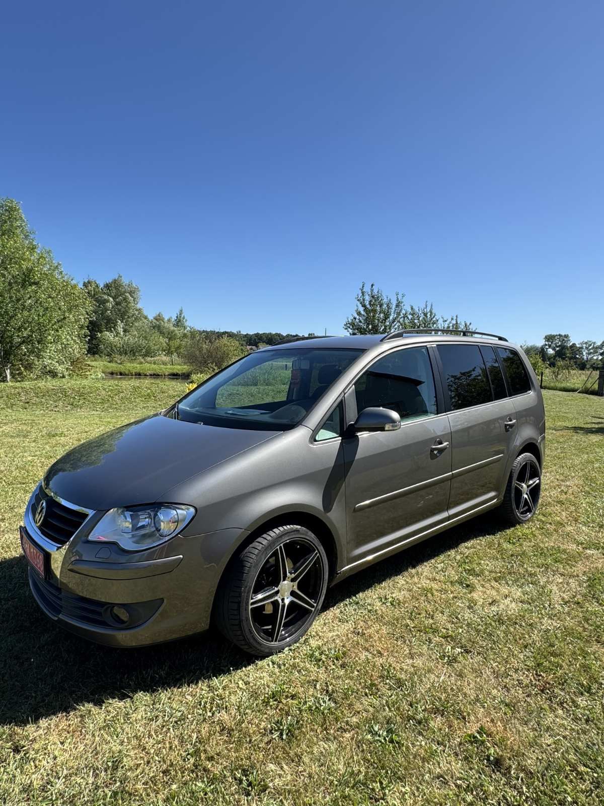 Volkswagen Touran 2007 рік 1,4 TSI бензин механіка.