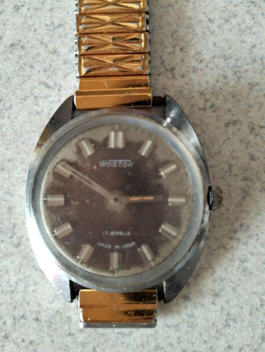 Часы наручные, Восток