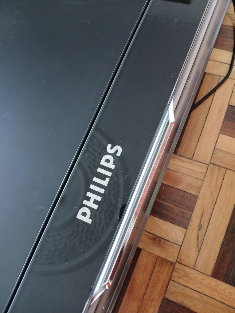 TV LCD Philips Cineos Ambilight 42" 107 cm (Não Liga)