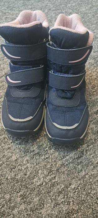 Oddam buty zimowe dziewczece