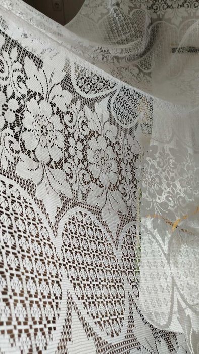 Цена снижена!Тюль отрез 3.0 м на 2,60 м.