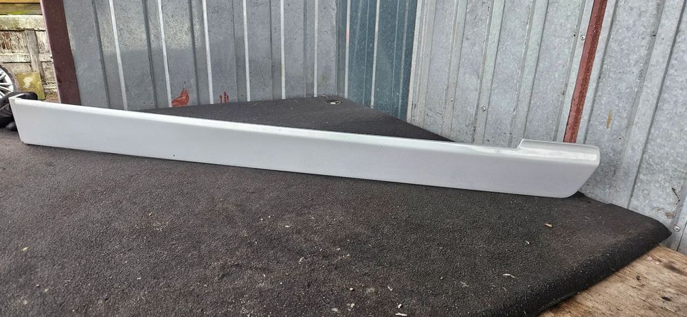 Listwa prawa boku Mercedes Vito V639 (9744)