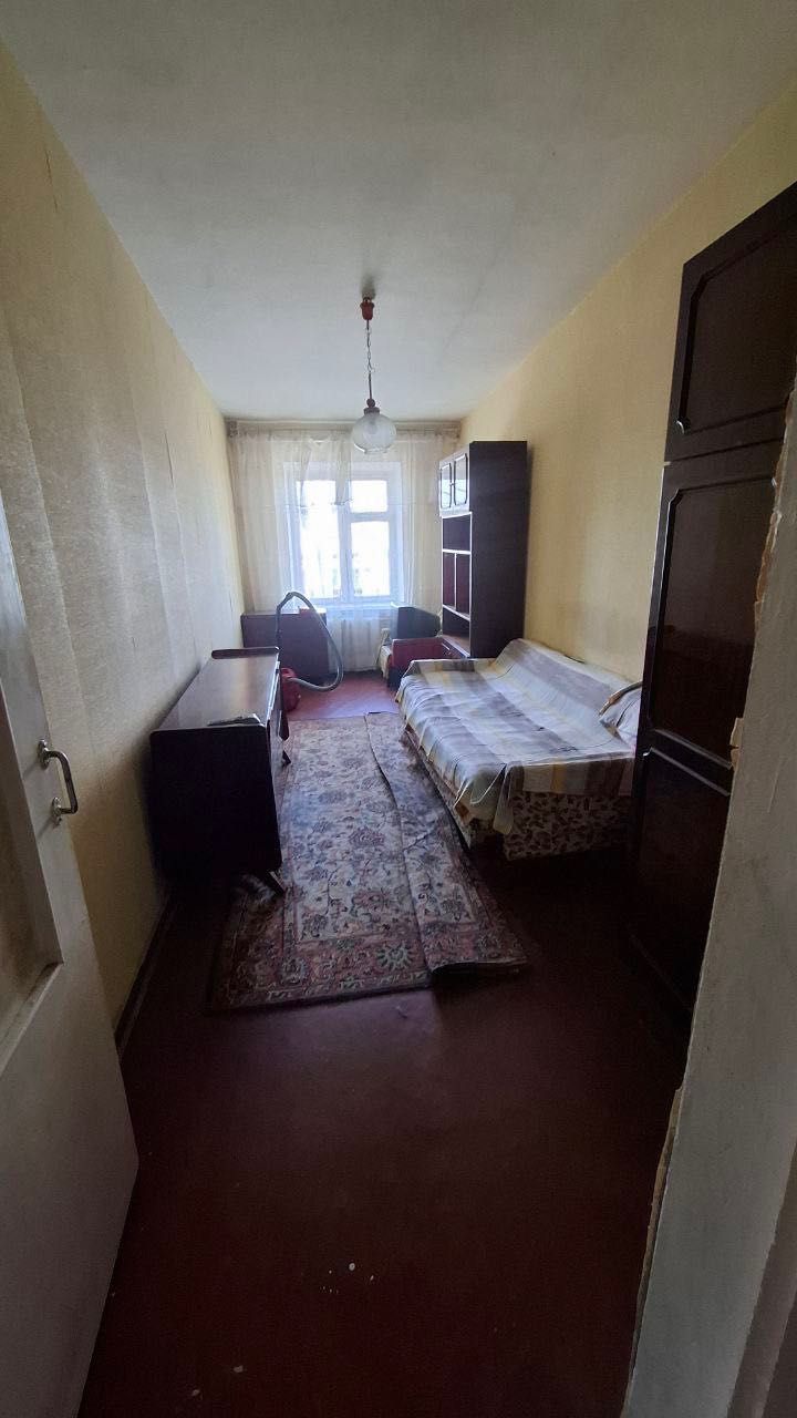 Продаж 3-х кімнатної квартири в Чернігові