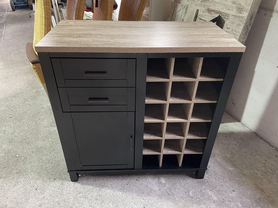 Szafka na wino komoda