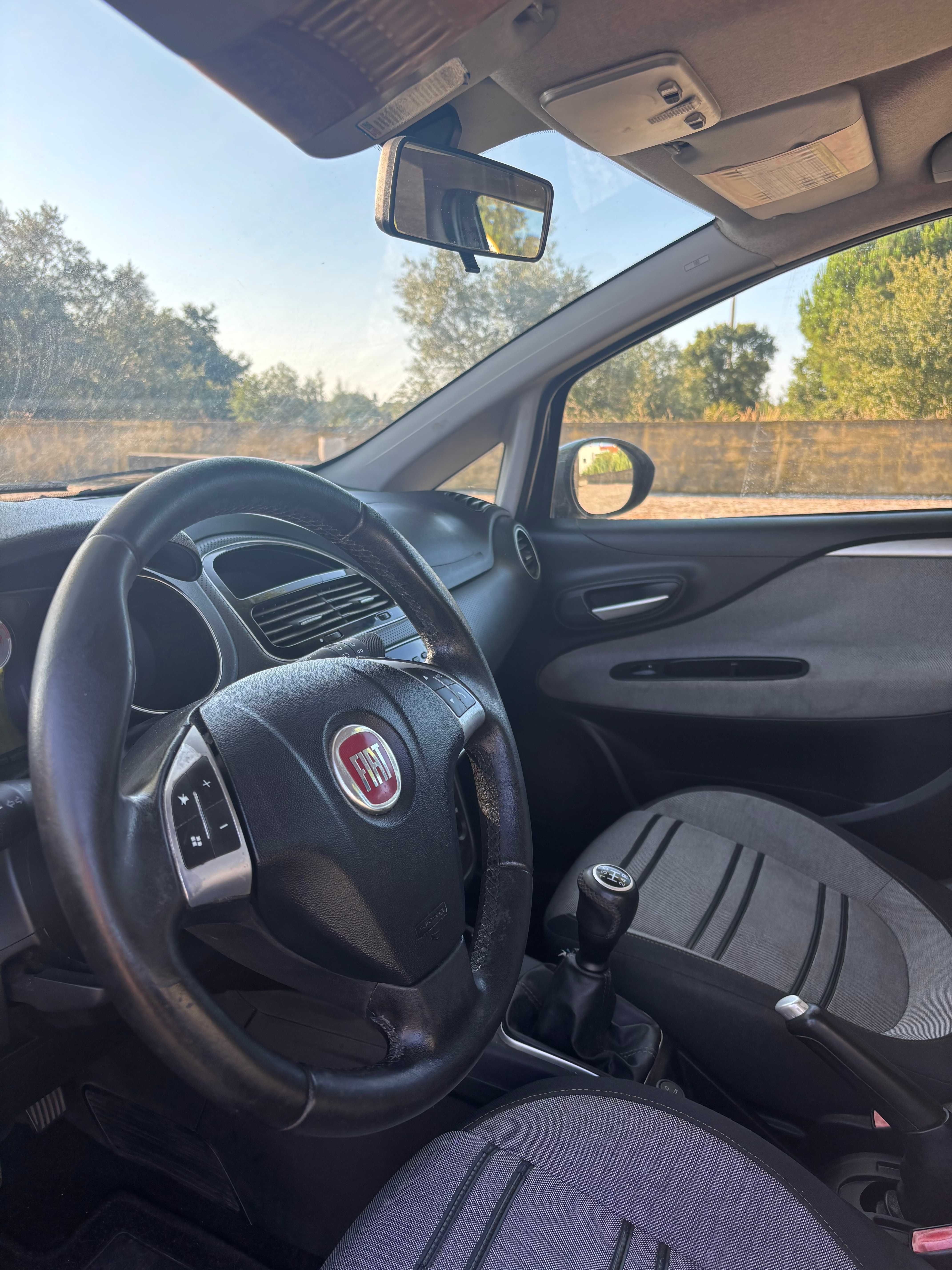 Fiat Punto Evo 1.3Diesel  184Mil c/Garantia 99/mês