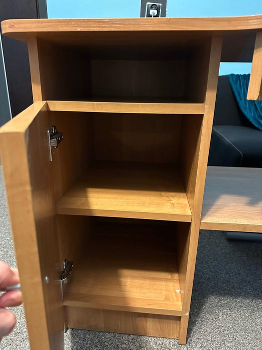 Biurko narożne z grubej płyty