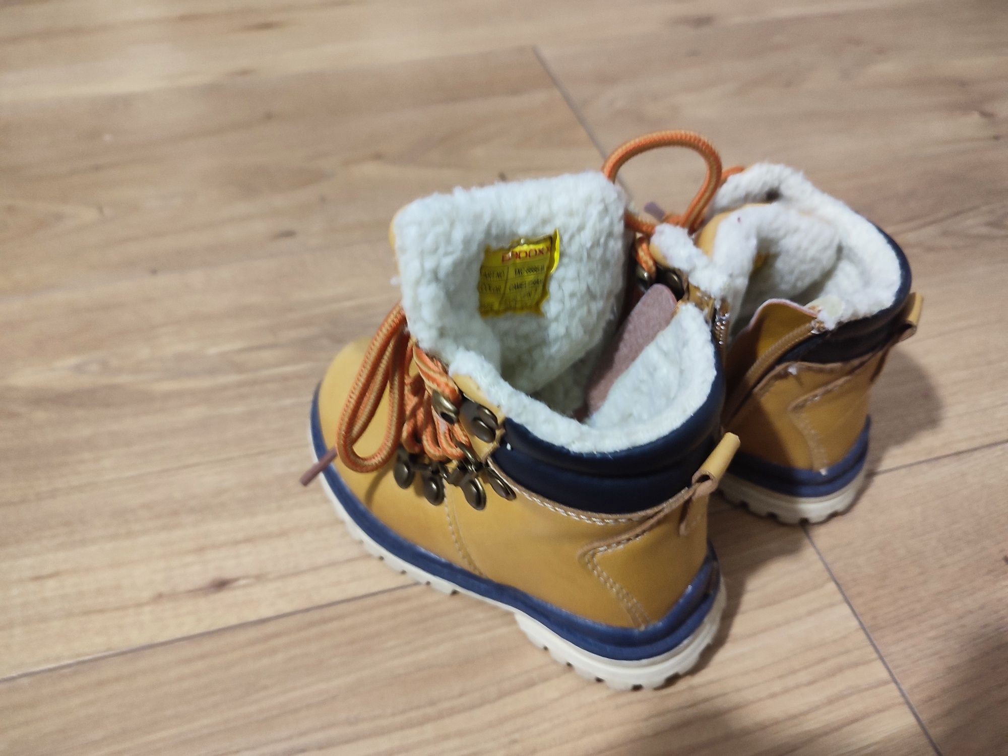 Buty buciki obuwie zimowe chłopięce dla chłopca rozmiar 23