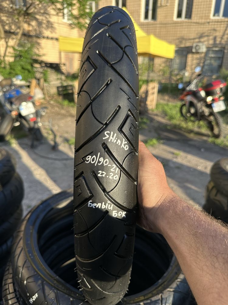 Продам колеса шини резину на мотоцикл 90/90r21 80/90-21