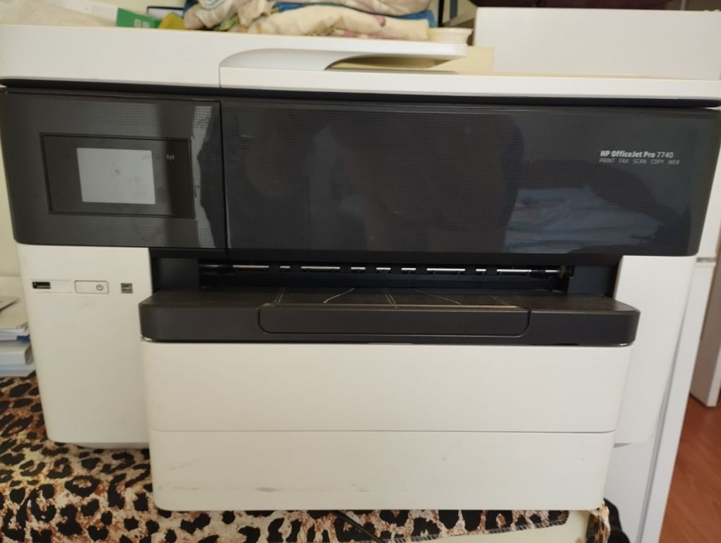 Принтер струйний кольоровий Hp office jet pro7740