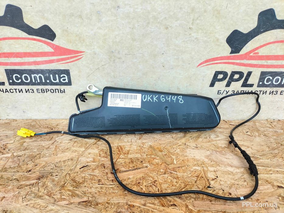 VW Jetta V 05-11 подушка безопасности в сиденье правая 1K4880242D