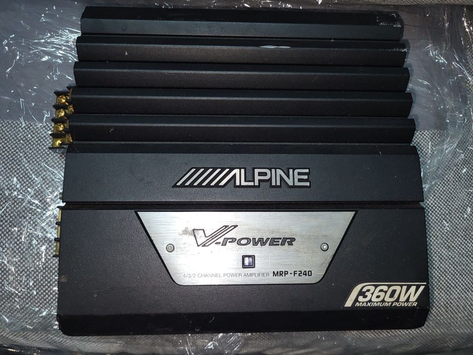 Amplificador alpine