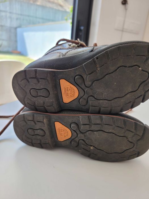 Botas timberland menino tam 28