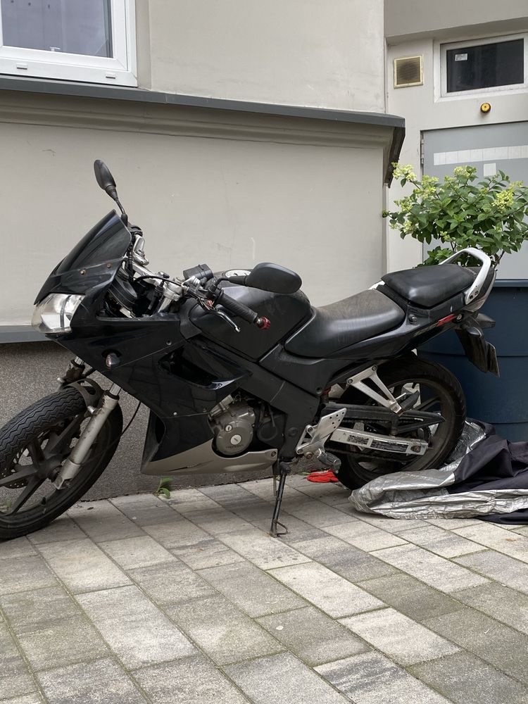 Honda CBR125 JC34 Na części lub do naprawy