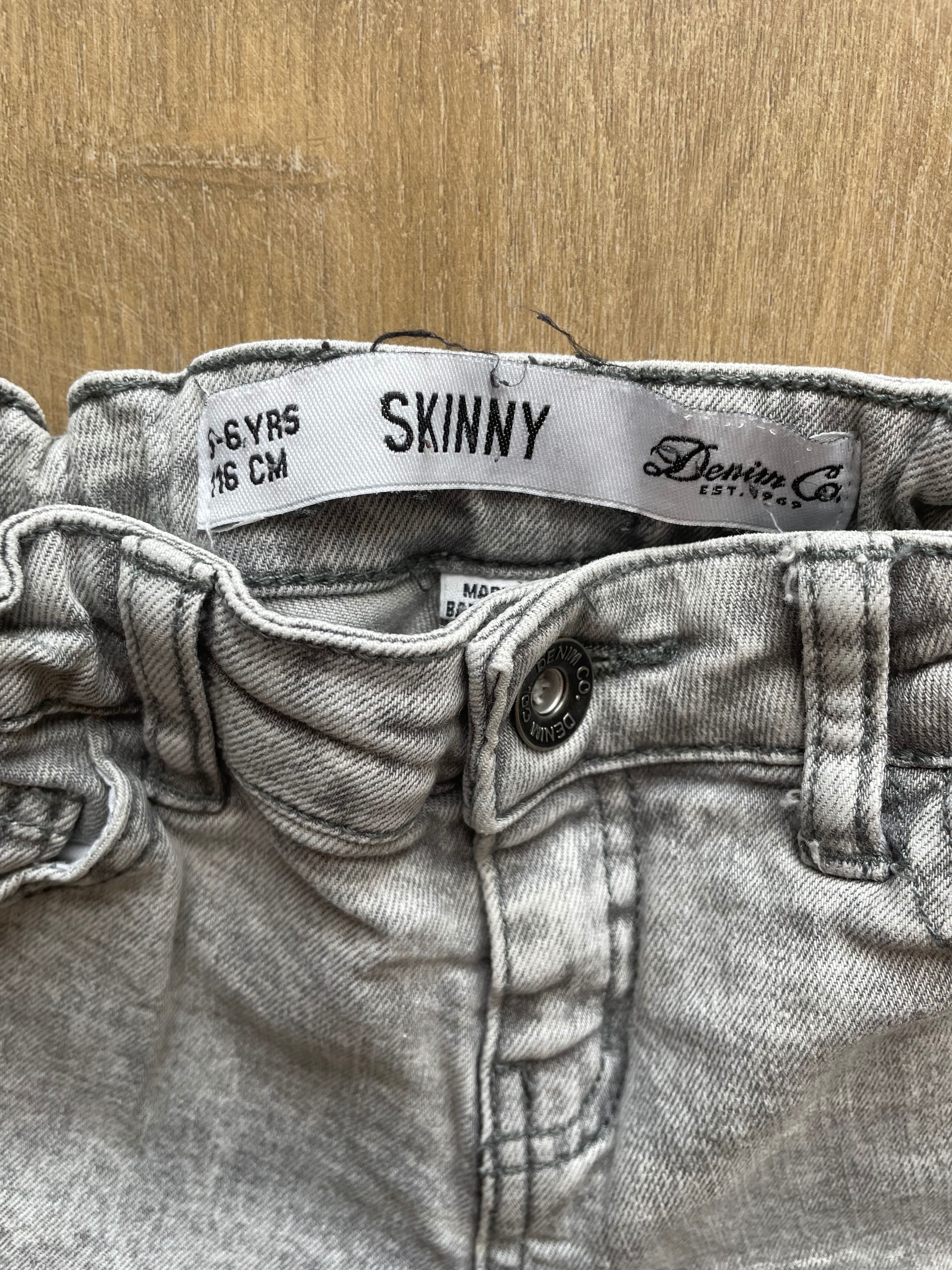 Szare spodnie Denim Co Est 1969 rozm. 116