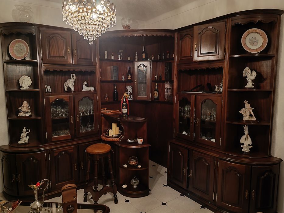 Móvel bar como novo