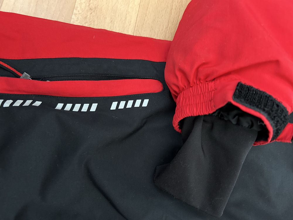 Оригінальна гірськолижна демісезонна курткаGlissade ski wear, 152.