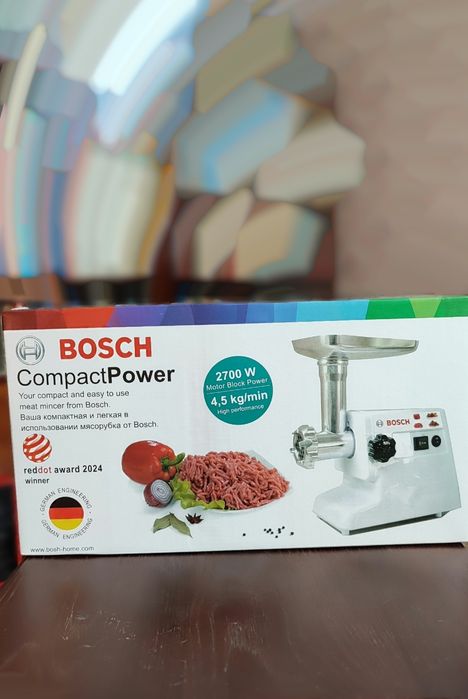 Різна побудова техніка для кухні та дому