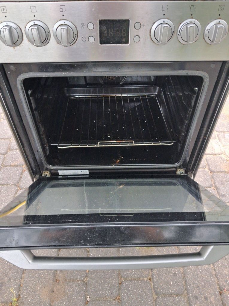 Kuchenka  gazowa  beko  szerokości  60 cm