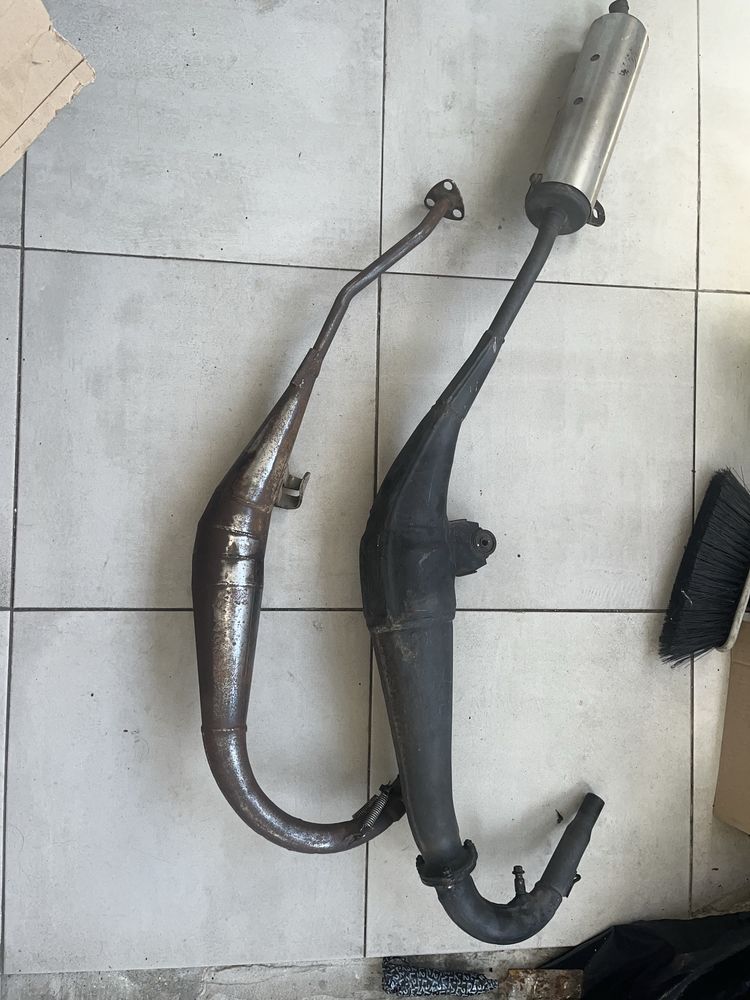Vendo material de am6 minareli e algim de tzr 125