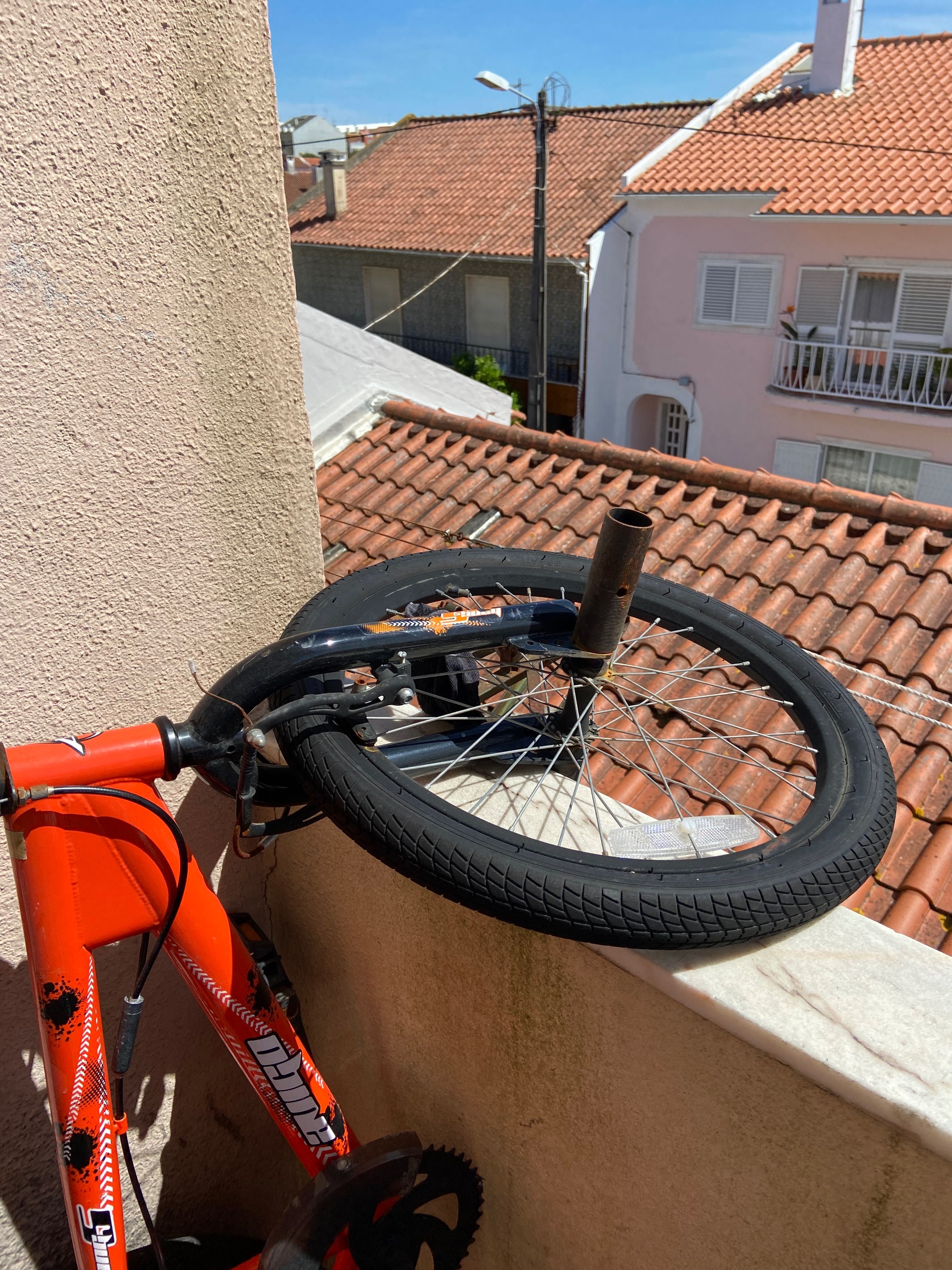Bicicleta BMX seminova