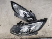 Lampa prawy prawa przód lewa lewy przód przednia opel zafira c III 3
